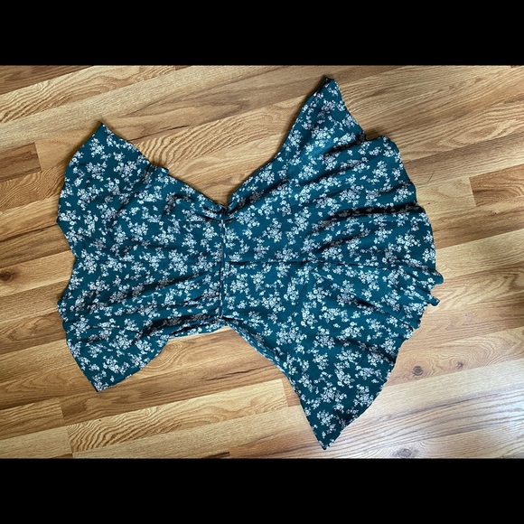 Showpo green floral romper - Picture 2 of 3